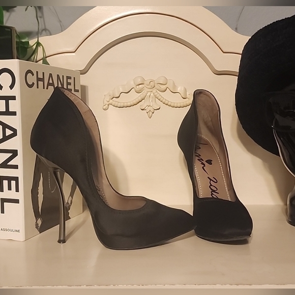 Lanvin Shoes - Lanvin Heels EUC 👠